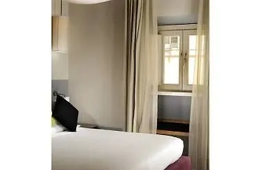 Romeluxsmariodf37 Szálloda Róma