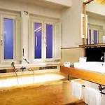 Romeluxsmariodf37 Hotel